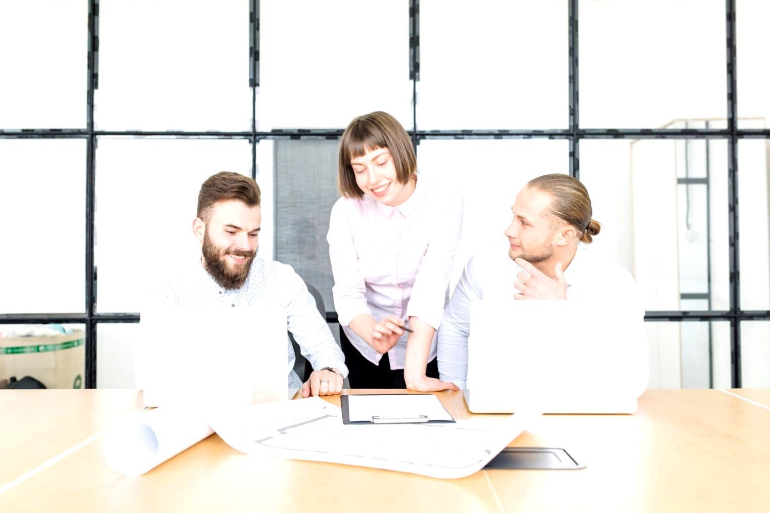 Presentación de informes financieros visuales e interactivos