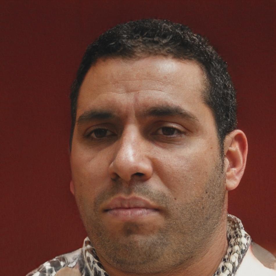 Retrato profesional de Roberto